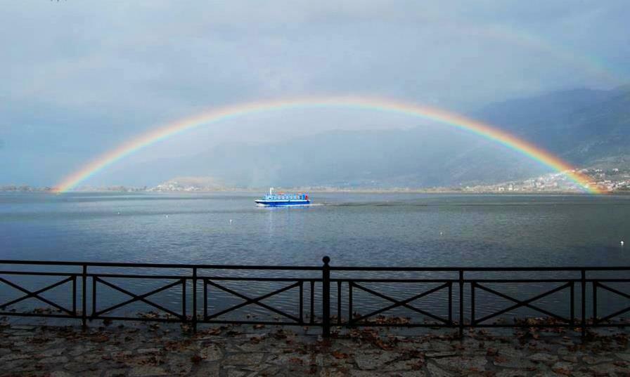 Little Island Resort Nisos Ioanninon Екстериор снимка